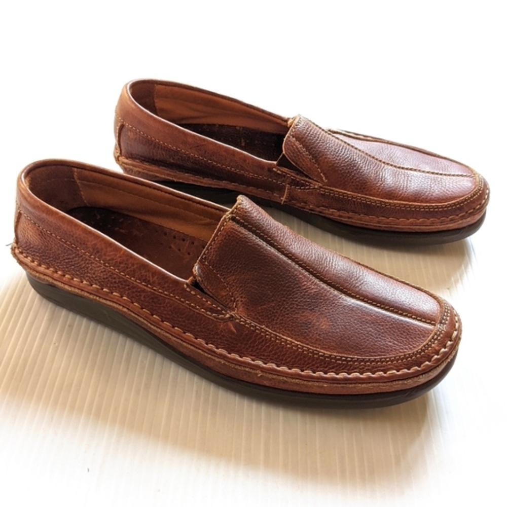 JOHNSTON & MURPHY brown leather slip-on loafers